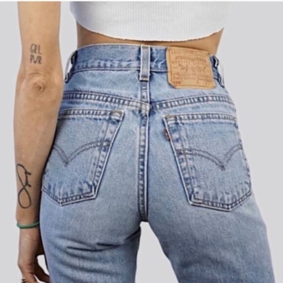 Levi’s Vintage 550 Relaxed Fit Tapered Leg Jeans Womens Size 29/30 - Picture 8 of 8